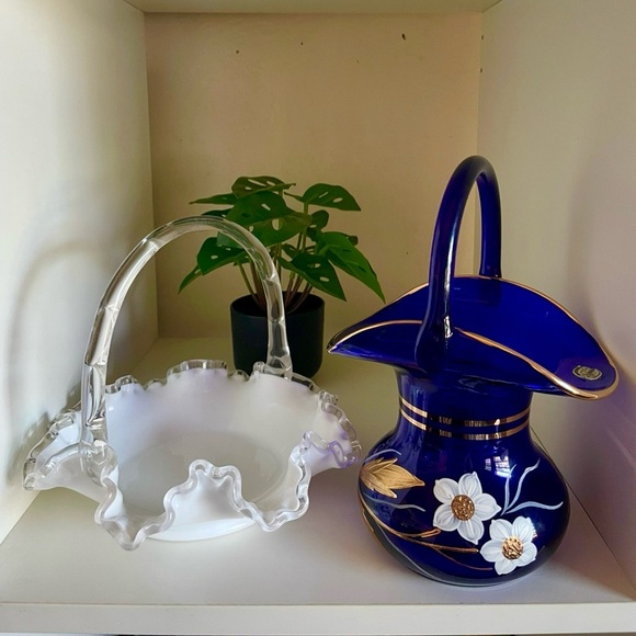 Fenton White Milk Glass Basket with Clear Handle - Picture 3 of 4